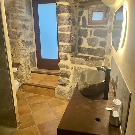 Gorgeous Stone House In The Heart Of Ardeche Casa vacanze Montpezat-sous-Bauzon